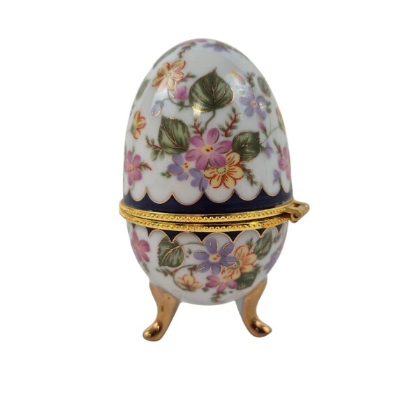 Egg Trinket Box Vintage Floral Porcelain Gold Accents Hinged Lid Tripod Legs - Picture 10 of 10
